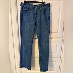 Levi's Women's Straight Leg Blue Jeans